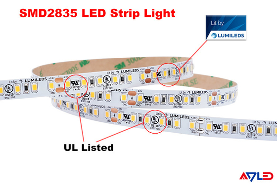 أضواء شريط LED بيضاء فائقة السطوع مقاومة للماء IP65